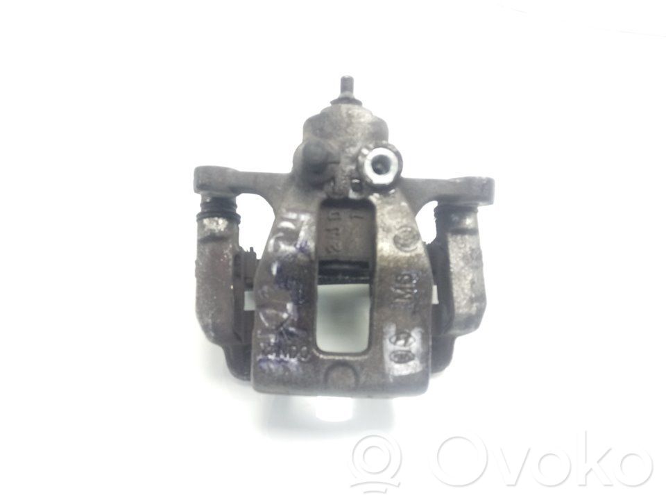 Caliper del freno trasero   BC140960
