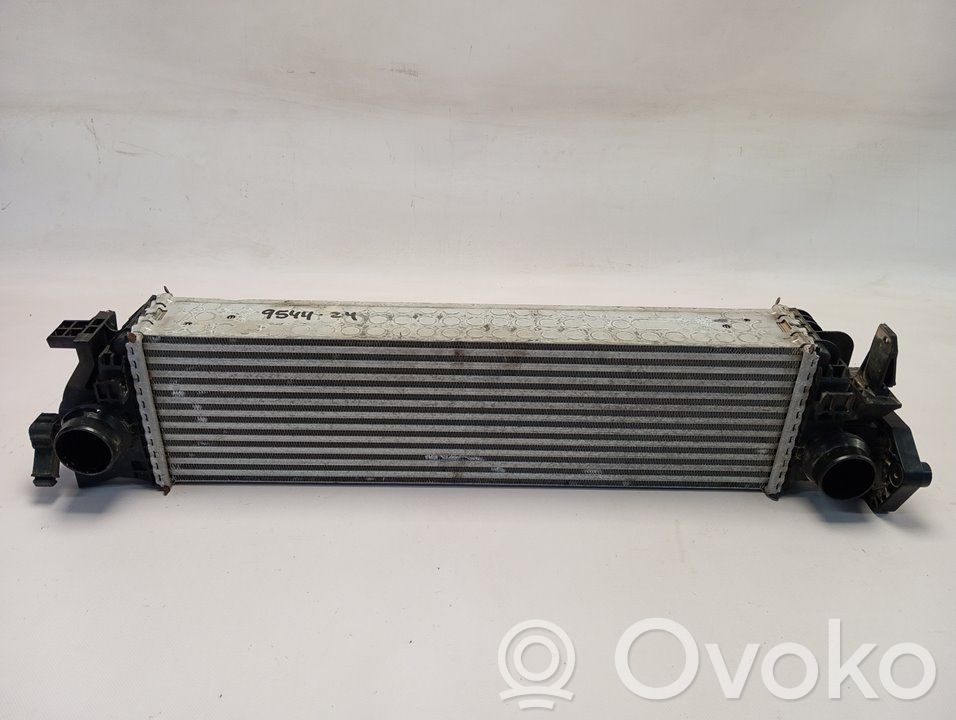 Volvo XC60 Interkūlerio radiatorius 