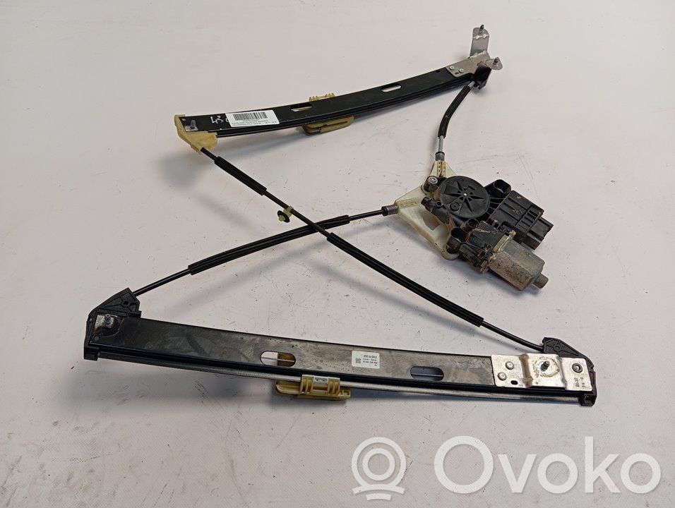 Volkswagen Polo VI Lève-vitre manuel de porte avant 