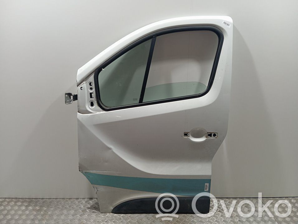Renault Trafic III (X82) Front door 