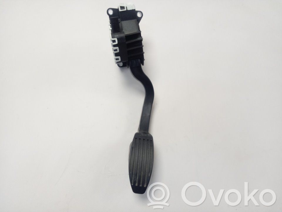 Acceleration sensor   005205409400