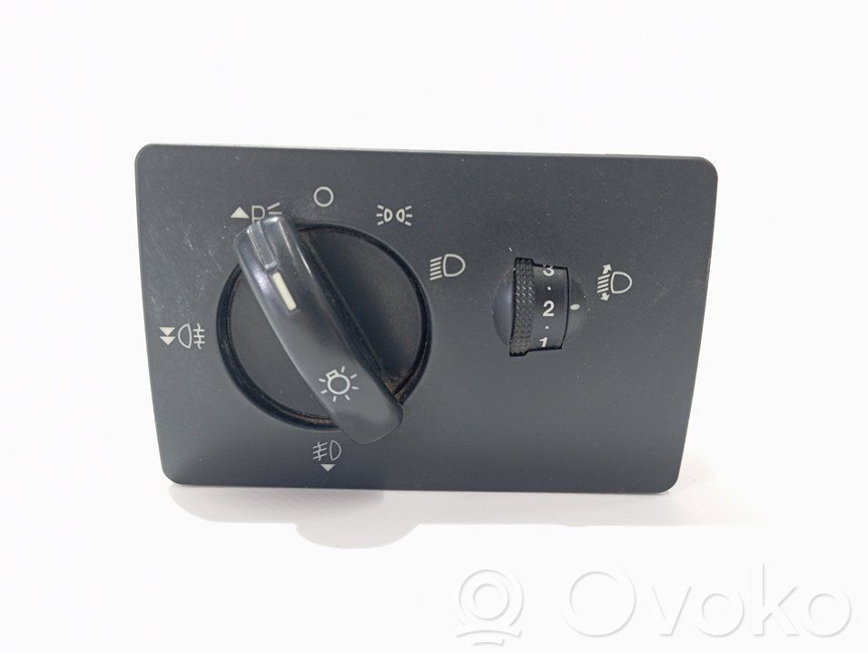 Panel lighting control switch   498610