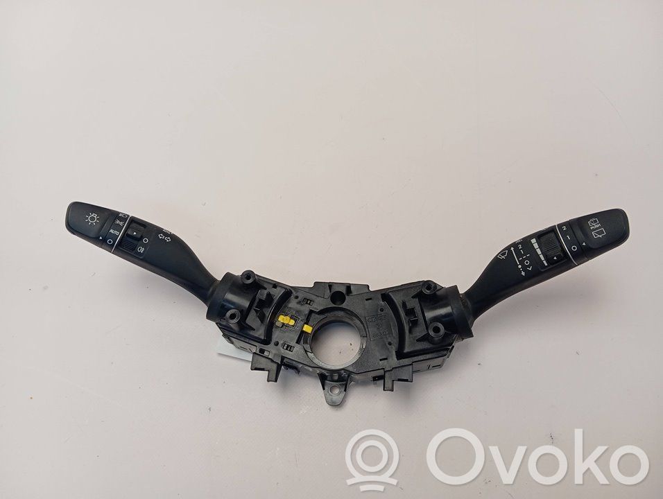 Hyundai i30 Interruptor de control del panel de luces 