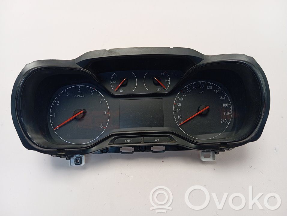 Opel Combo E Speedometer (instrument cluster) 