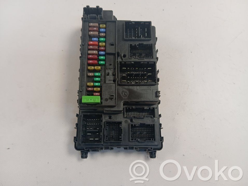 Unidad de control del BSM   JU5T15604