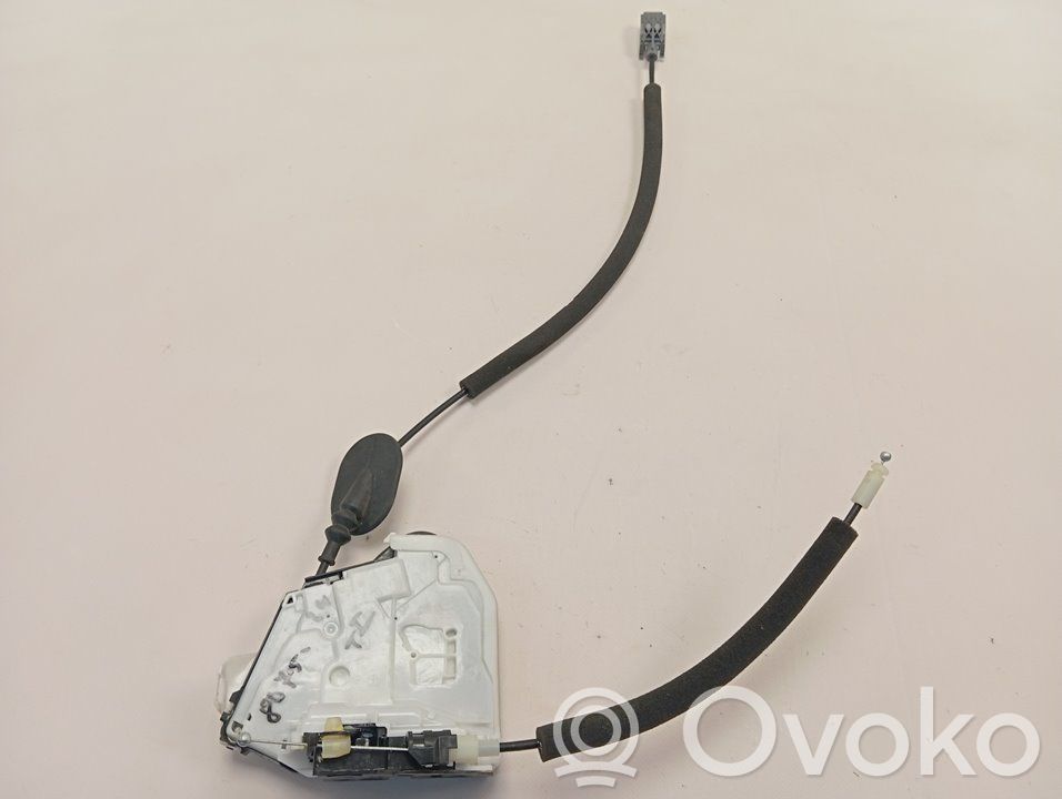 Cerradura de puerta trasera   825035824R