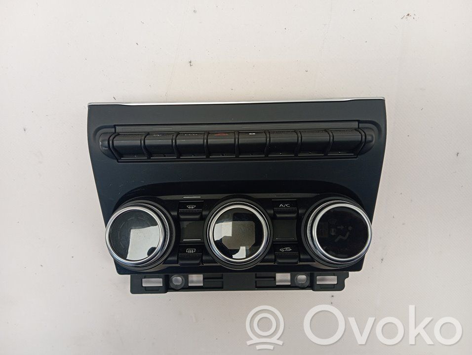 Renault Arkana Climate control unit 