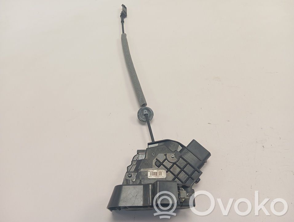 Cerradura de puerta trasera   30799316