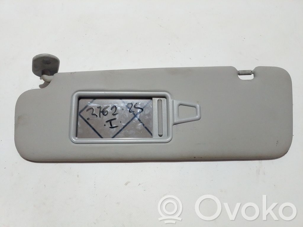 Sun visor