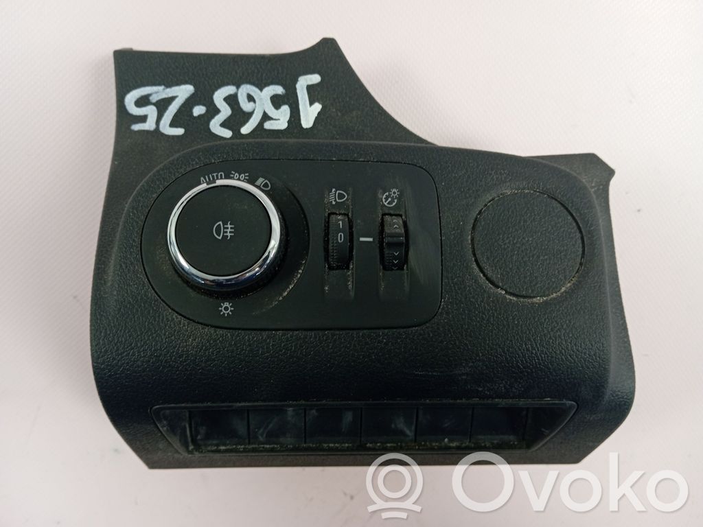Opel Combo E Panel lighting control switch 