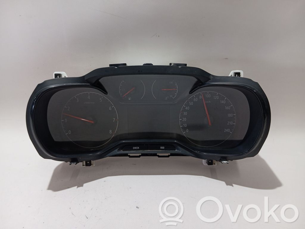 Opel Combo E Speedometer (instrument cluster) 