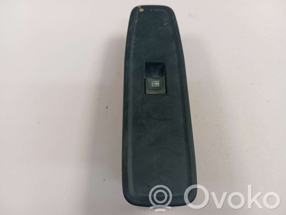Renault Kangoo III Electric window control switch 