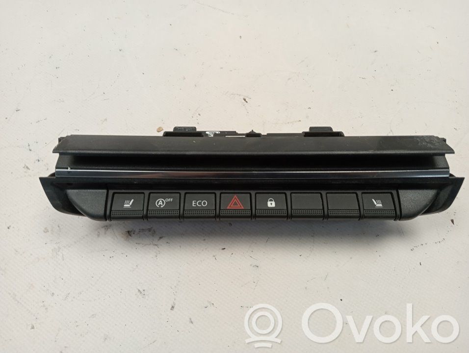 Renault Kangoo III Hazard light switch 