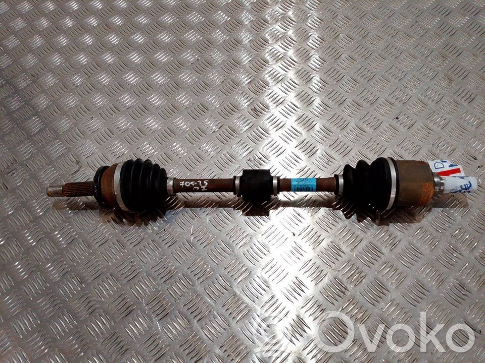 Eje de transmisión delantero   49500H8150