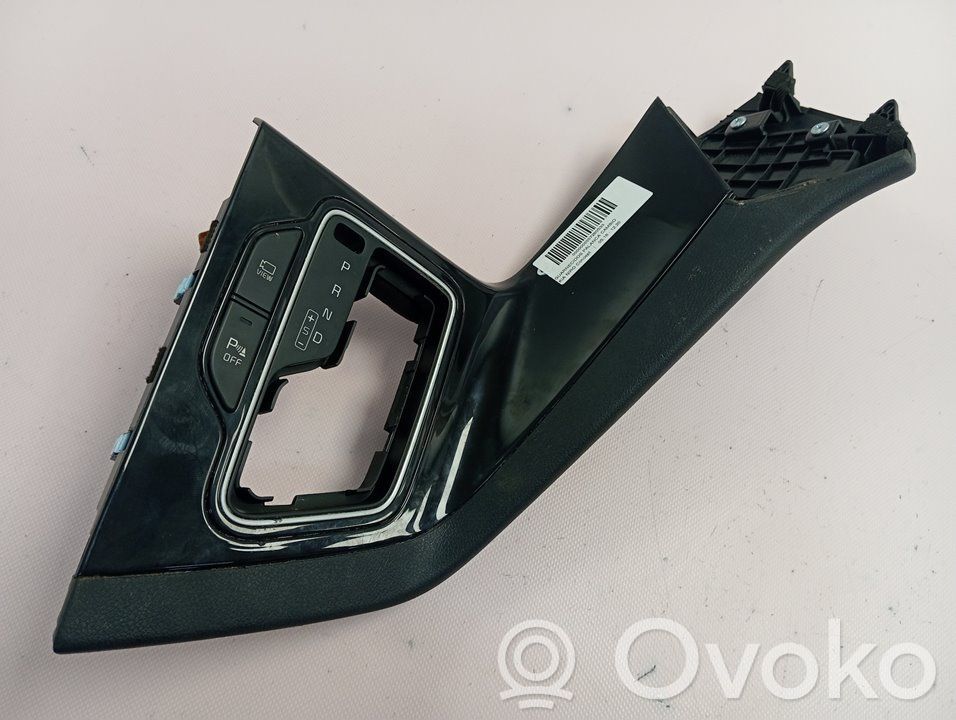 KIA Niro Rivestimento in plastica cornice della leva del cambio 