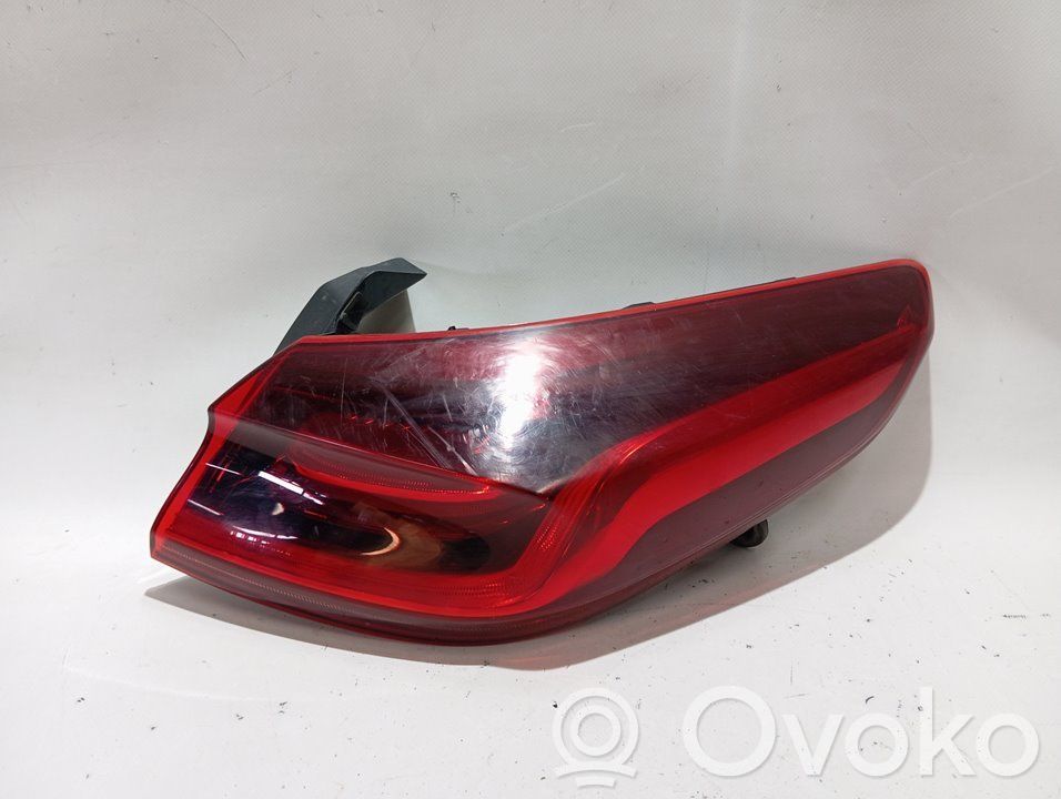 Takavalot   92402J7300