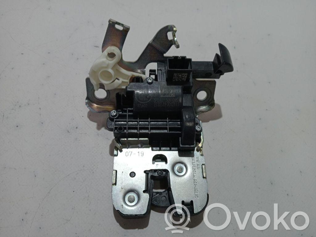 Tailgate lock latch   5F082750509S