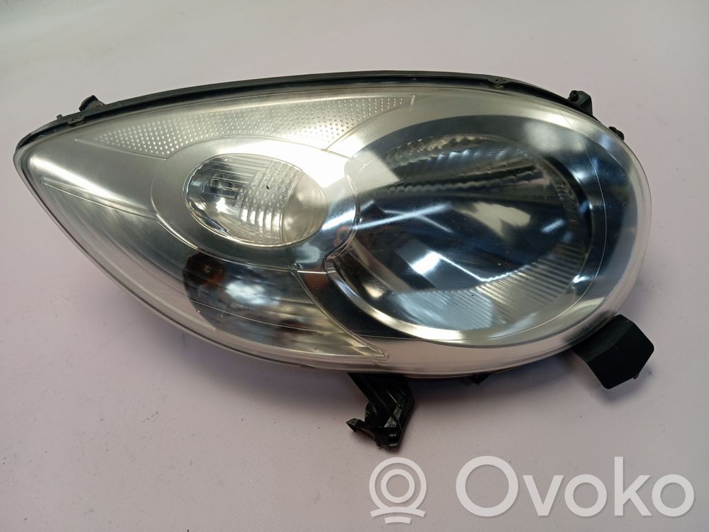 Phare frontale   811100H050