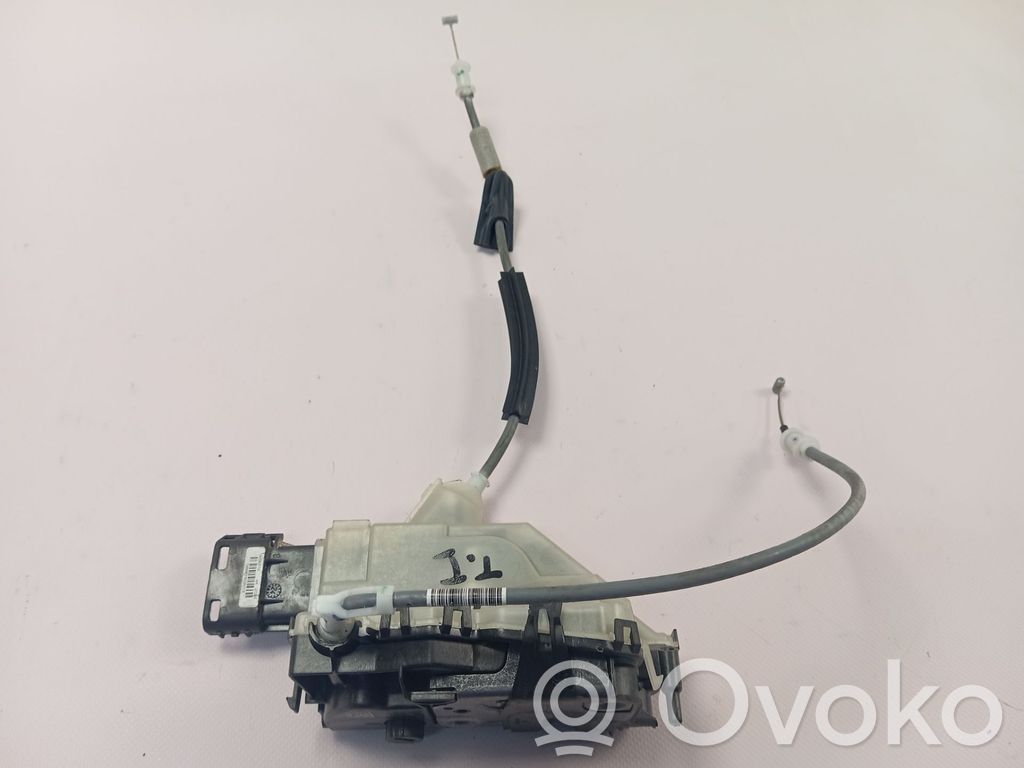 Opel Corsa F Serratura portiera posteriore 