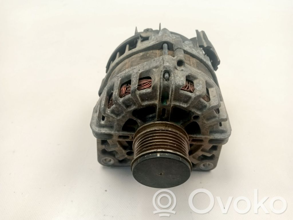 Alternador   231003676R