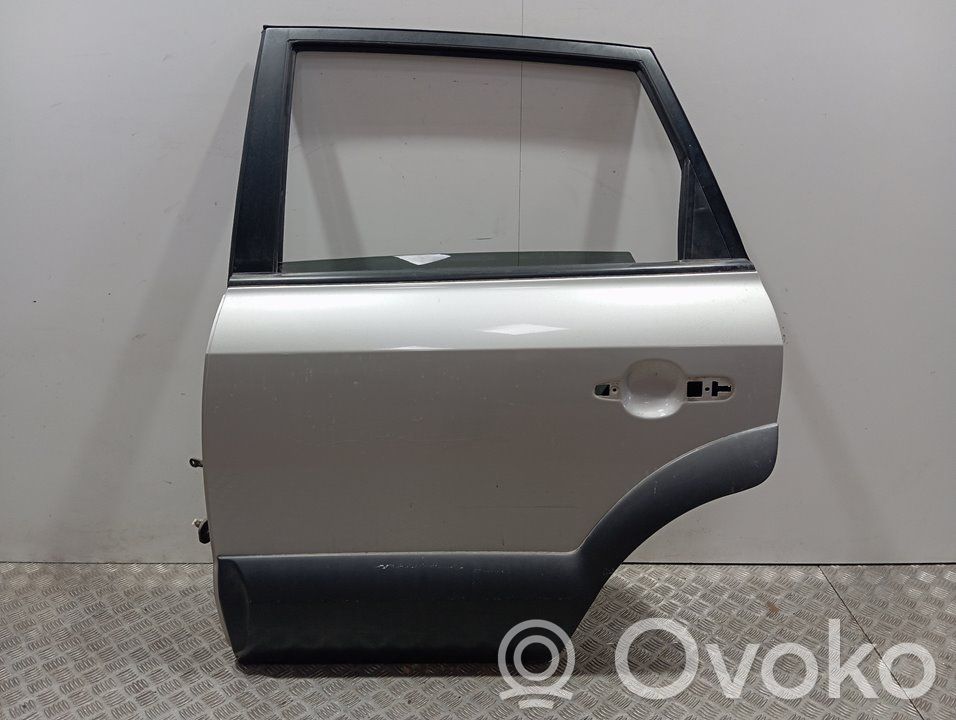 Puerta trasera   770032E020