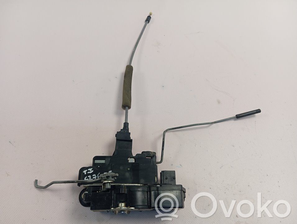 Opel Antara Galinių durų spyna 