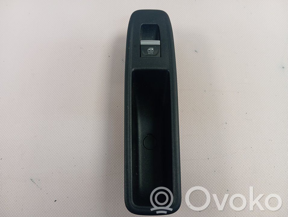 Renault Arkana Comutator comandă geamuri electrice 