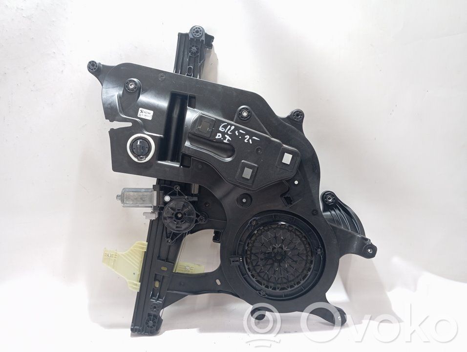 Citroen Berlingo Front door manual window regulator 