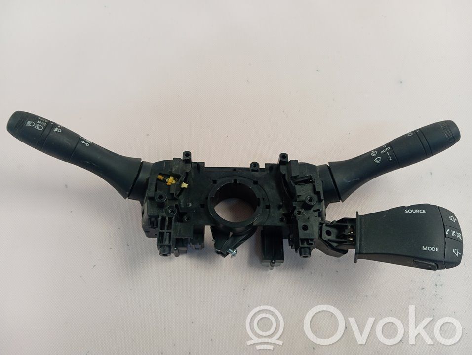 Renault Express Panel lighting control switch 