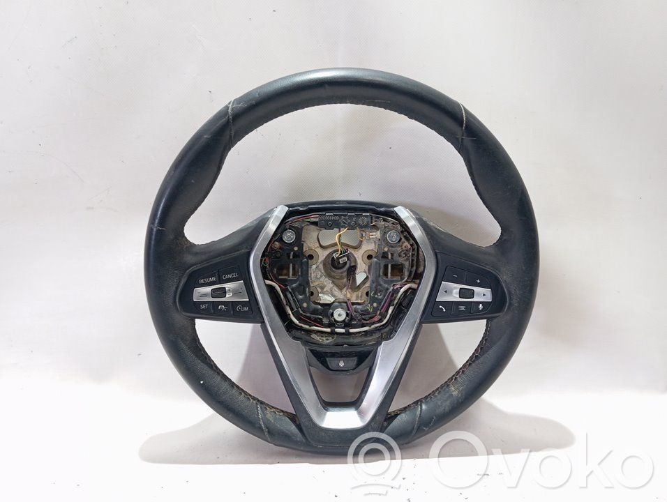 Volant   32307944541