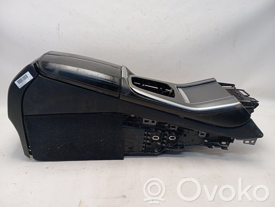 BMW X5 G05 Reposabrazos 
