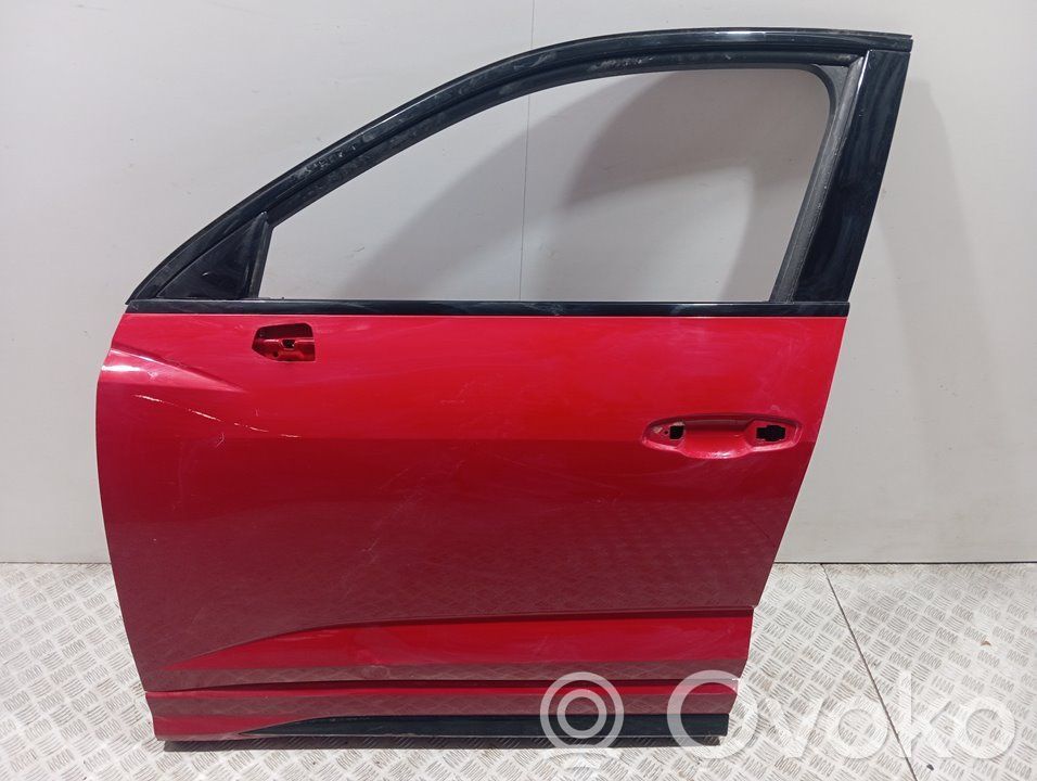 Audi Q3 F3 Drzwi przednie 