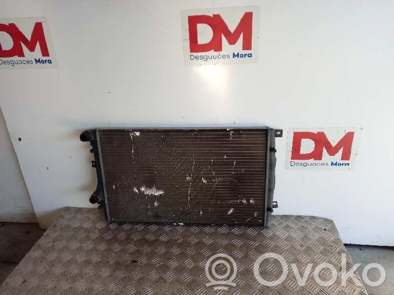Seat Leon (1P) Radiador del refrigerante 