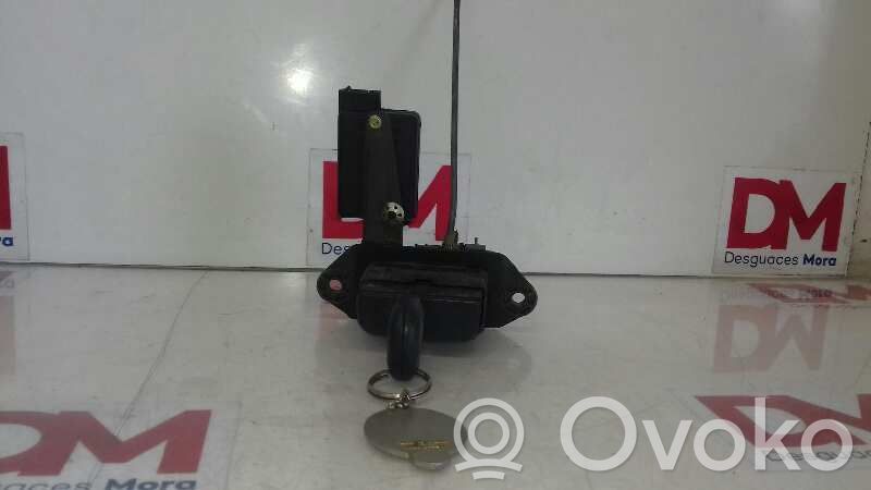 Renault Megane I Rear door lock 