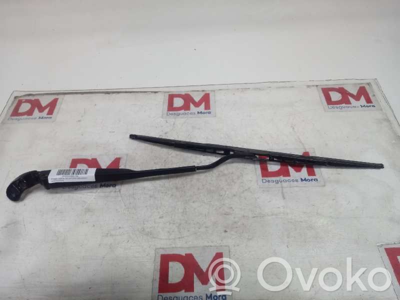 Mini Cooper Hatch Hardtop Front wiper blade arm 
