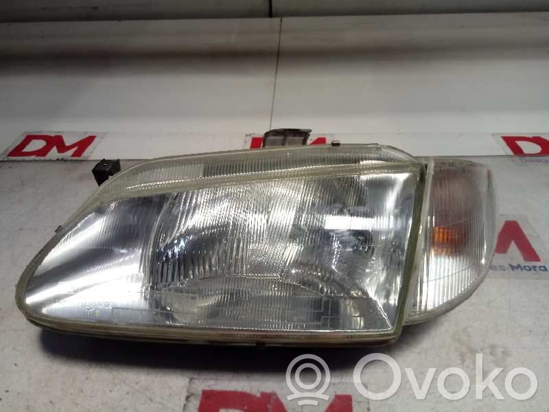 Renault Megane I Headlight/headlamp 