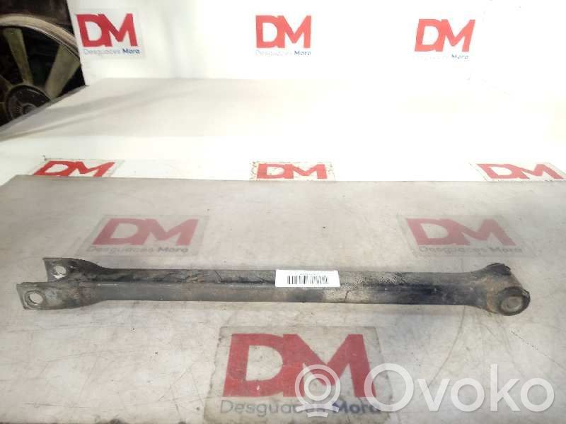Brazo de suspensión trasero