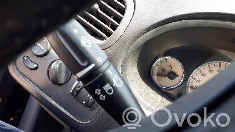 Chrysler Voyager Indicator stalk 