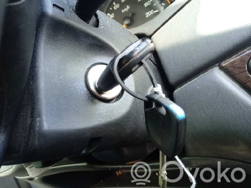 Ford Focus Cerradura de encendido 
