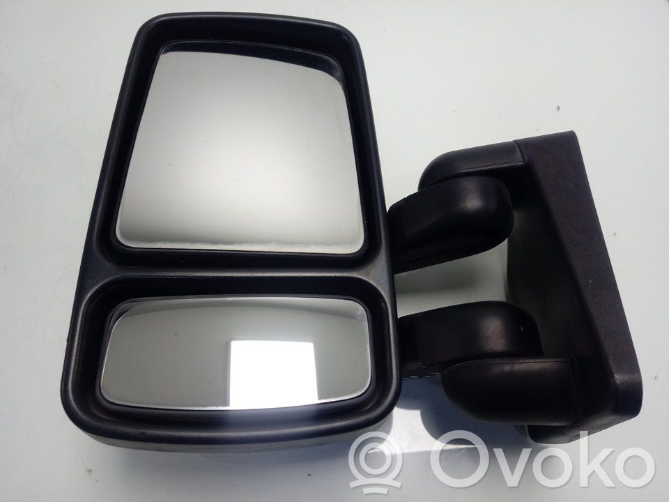 Front door electric wing mirror