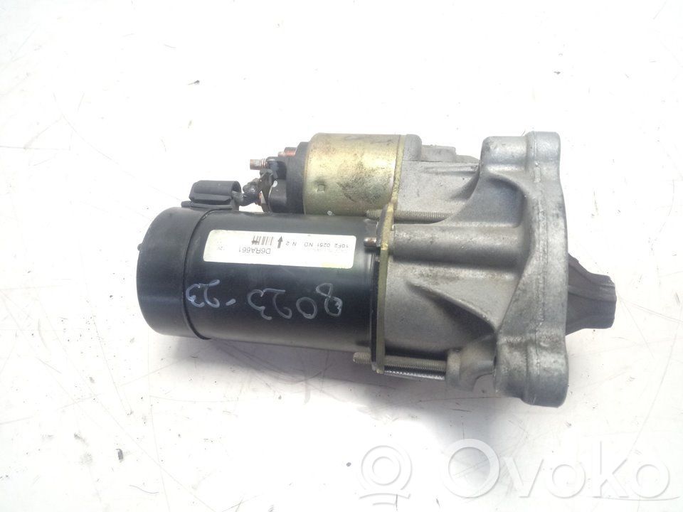 Starteris   10F20251ND