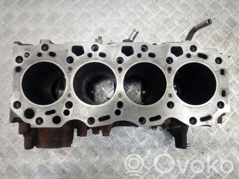 Engine block   1CD