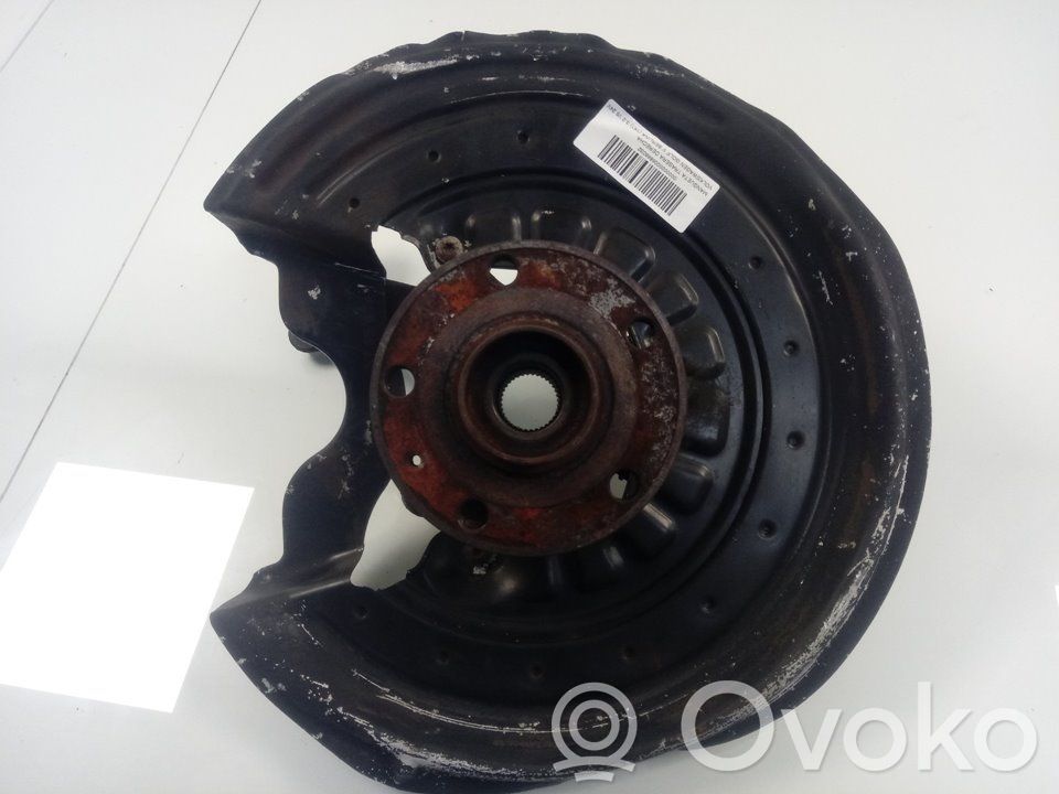 Volkswagen Golf SportWagen Achsschenkel hinten 
