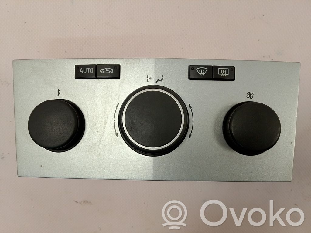Opel Astra G Air conditioner control unit module 