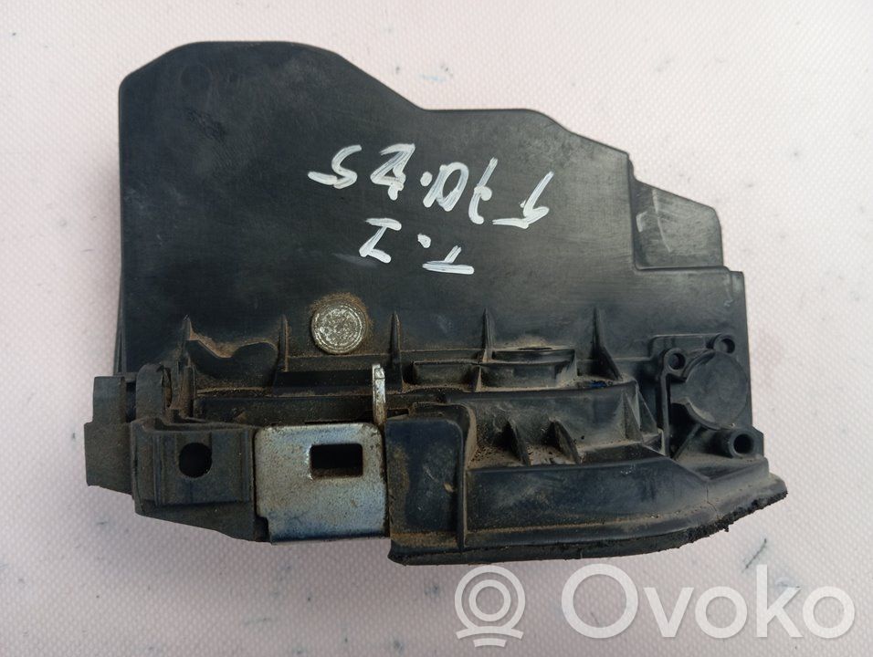 Takaoven lukko   7167069