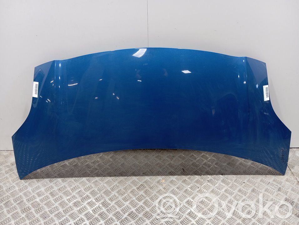 Toyota Yaris Vano motore/cofano 