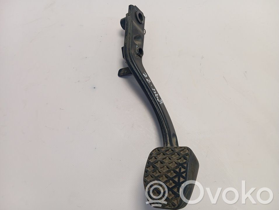 Clutch pedal