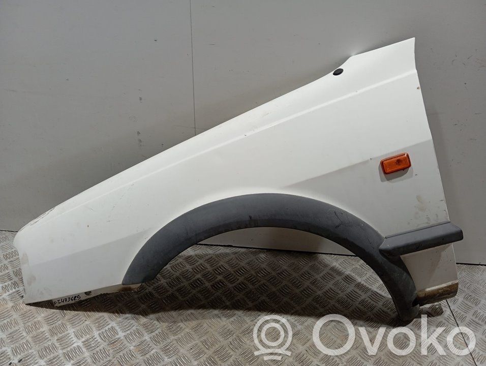 Volkswagen Polo II 86C 2F Parafango 