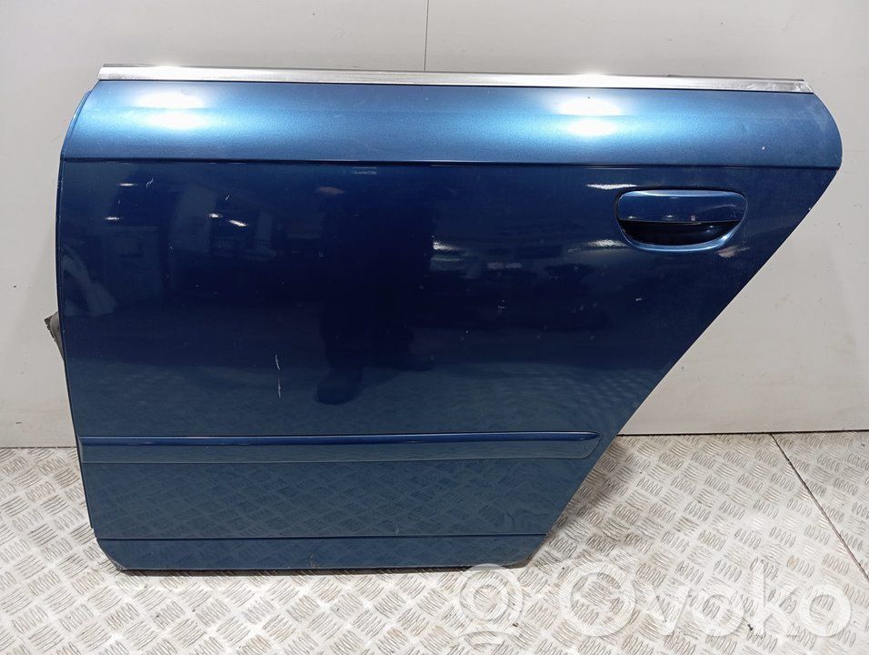 Puerta trasera   8E0833051J