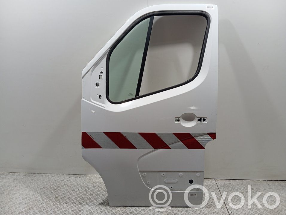 Nissan Interstar Puerta delantera 